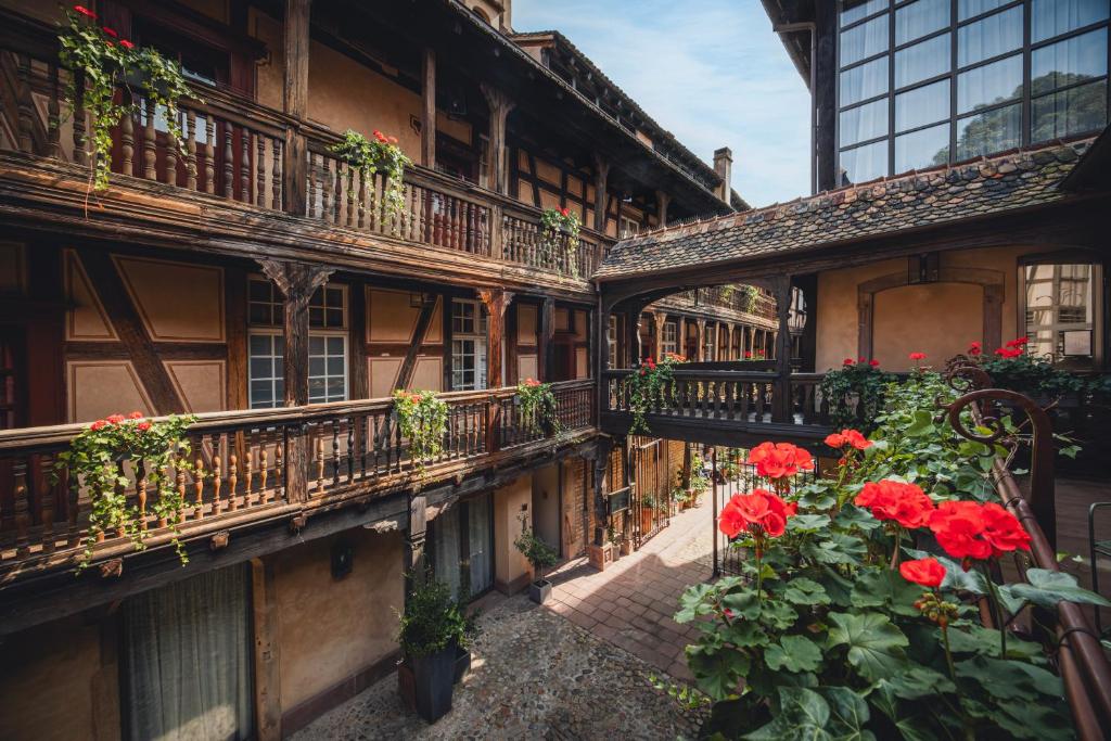 Balkón nebo terasa v ubytování Cour du Corbeau Hotel Strasbourg - MGallery Collection