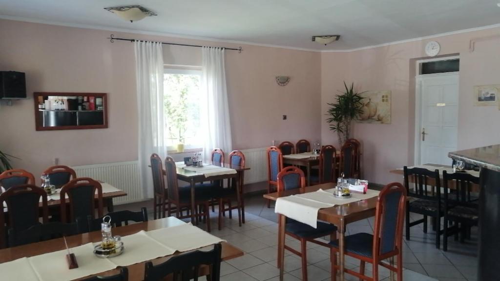 Posezení v ubytování Flamingó Étterem, Magánszálláshely