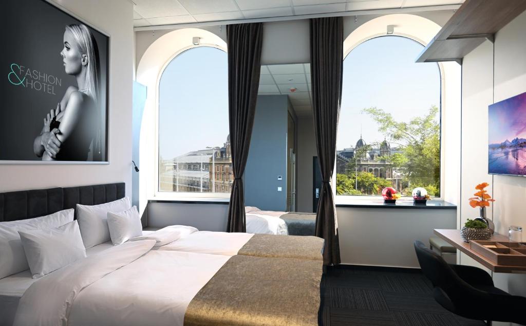 Fashion City Hotel 1055 Budapest, Nyugati tér 7. kép - 1