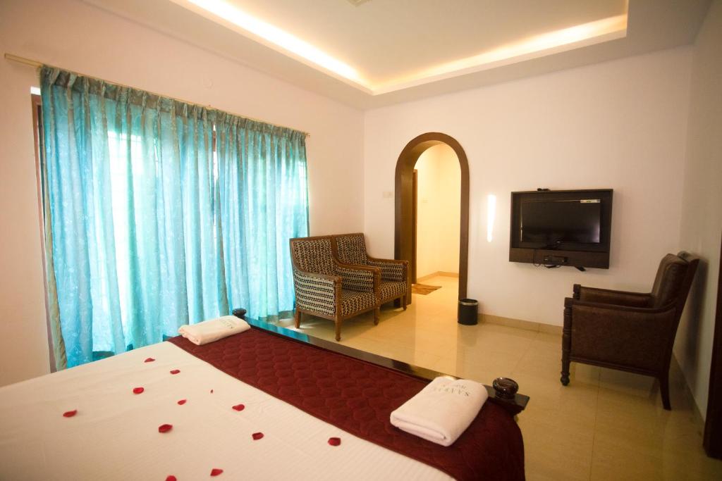SAARAL RESORTS & HOTELS PVT Ltd - Suite Con Mountain View