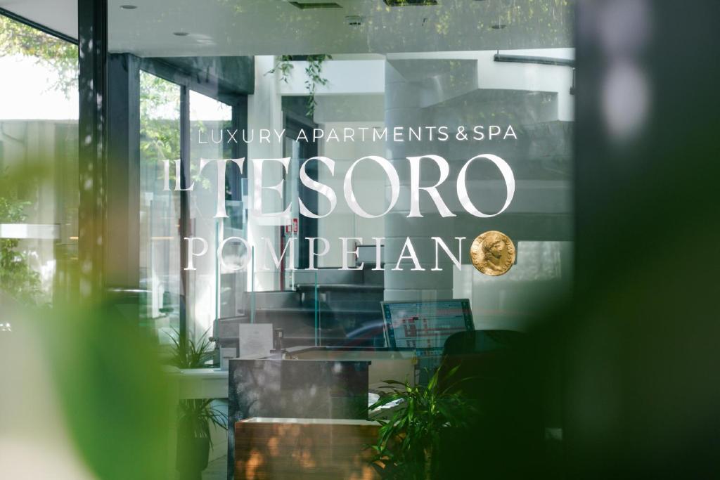 Certifikát, hodnocení, plakát nebo jiný dokument vystavený v ubytování Il Tesoro Pompeiano