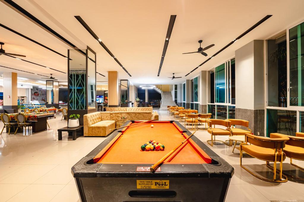 Casa Del M Patong Phuket - Newly Renovated - Resim 5