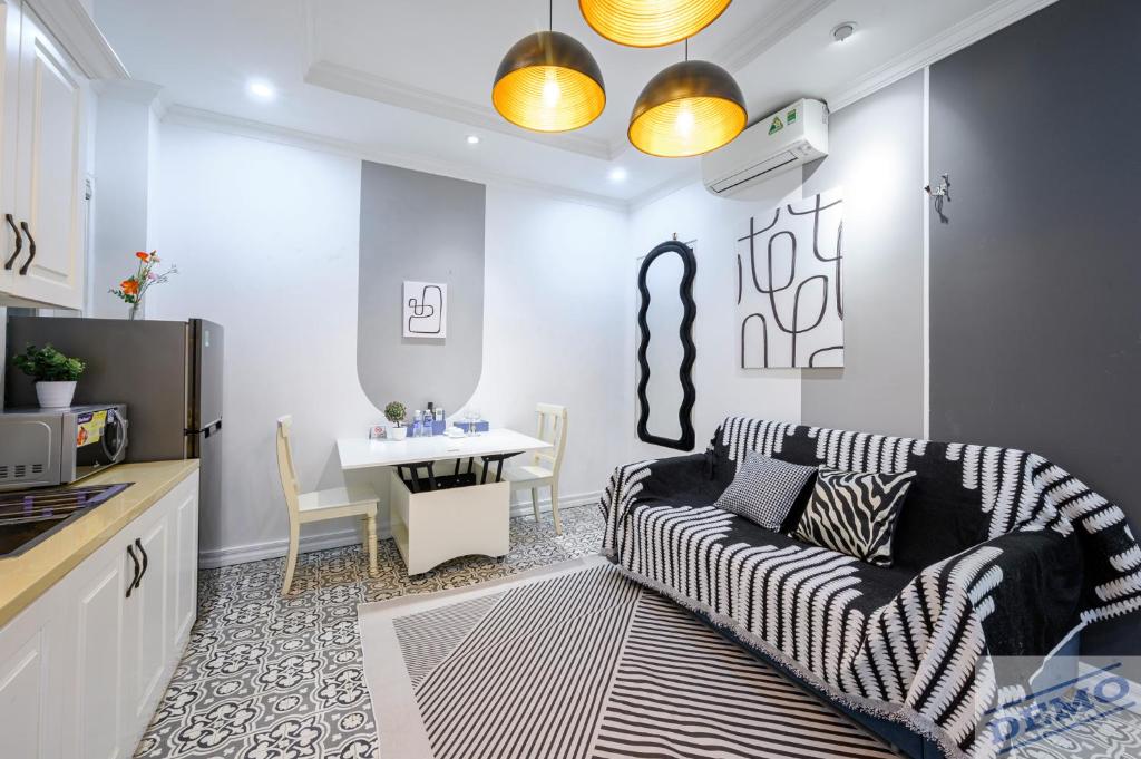 Posezení v ubytování Luxe Paradise Suites Dich Vong Hau