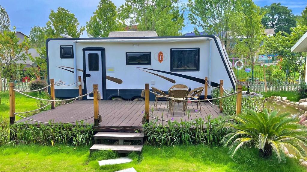 Zahrada ubytování Zhangjiajie Cliff Flower RV Tent Hotel