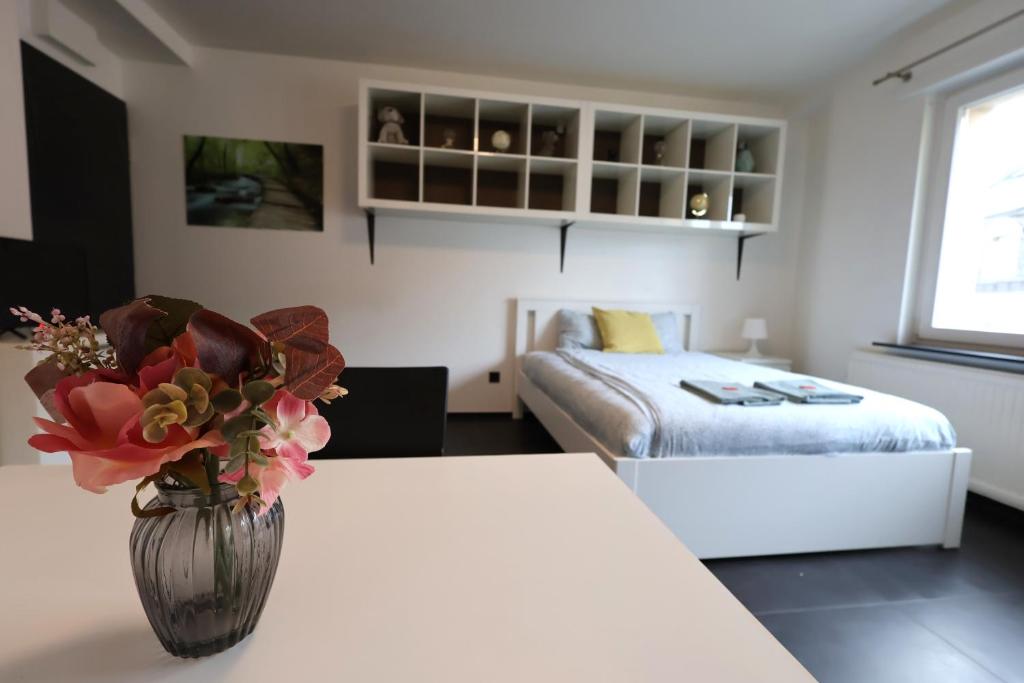 Apartment near train station - Resim 1