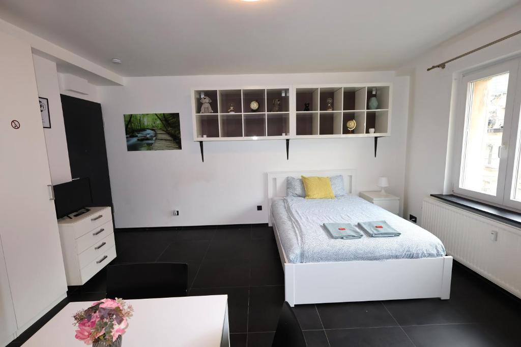 Apartment near train station - Resim 2