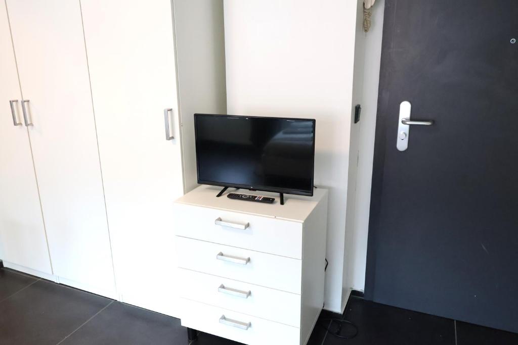 Apartment near train station - Resim 15