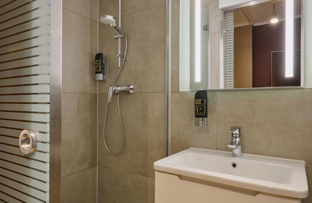 Leonardo Boutique Hotel Munich - Resim 11