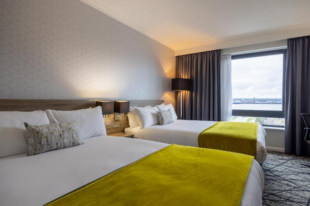 Crowne Plaza Liverpool City Centre by IHG - Resim 5