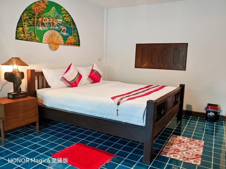 Baan Khlong Mae Kha Hotel - Resim 15