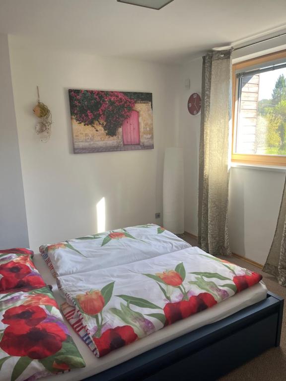 Postel nebo postele na pokoji v ubytování Apartmán s wellness službami