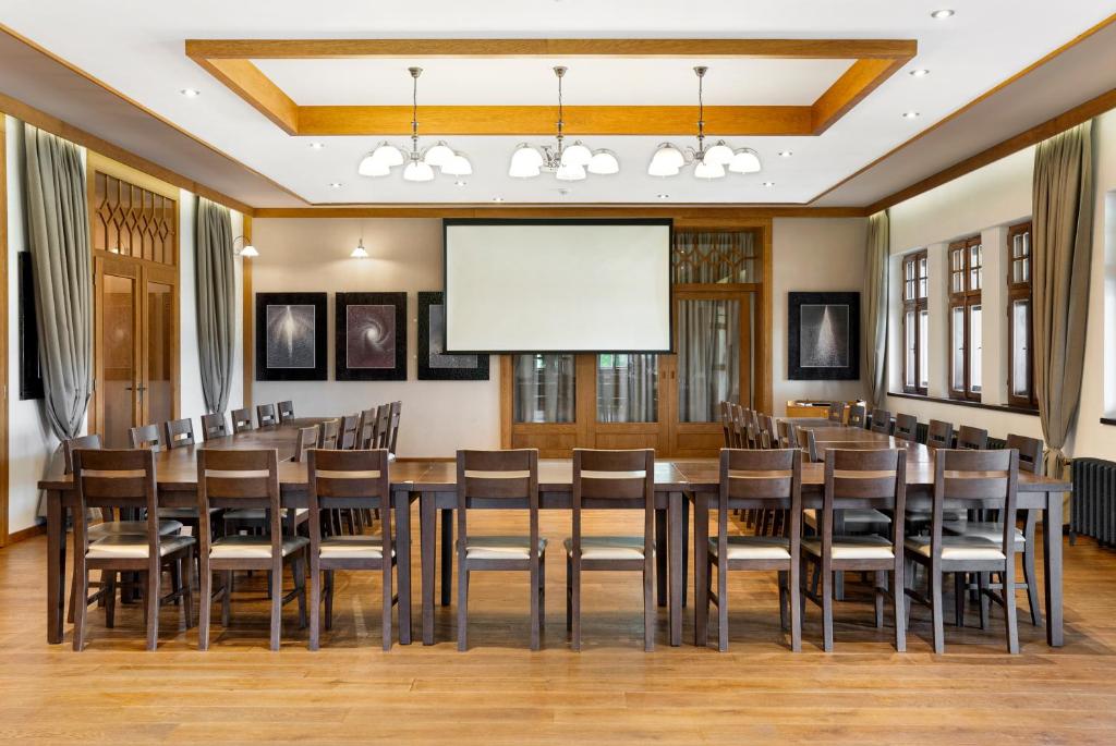 TV a/nebo společenská místnost v ubytování Hotel Franz