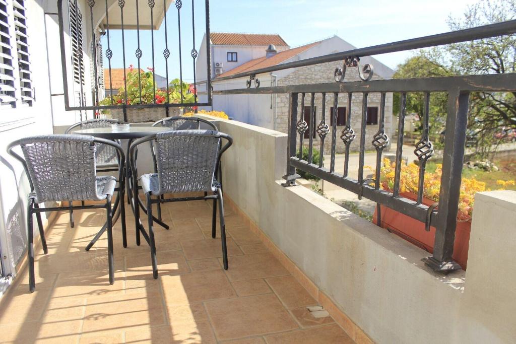 Balkon lub taras w obiekcie Apartments Old Stone: