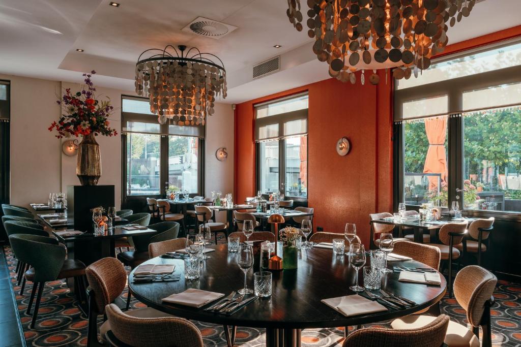 Restaurace v ubytování Van der Valk Hotel Leiden