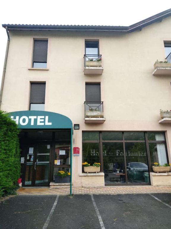 Budova, kde se hotel nachází