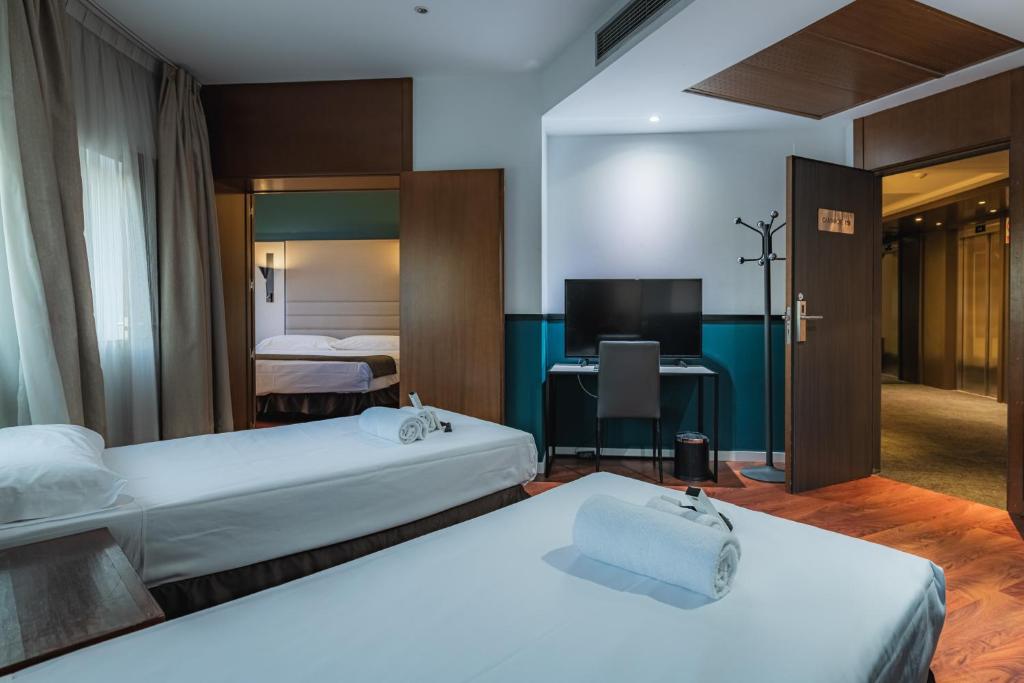 Amura Alcobendas - Family Room