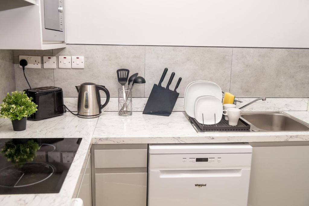 Leevin Studios - Resim 17