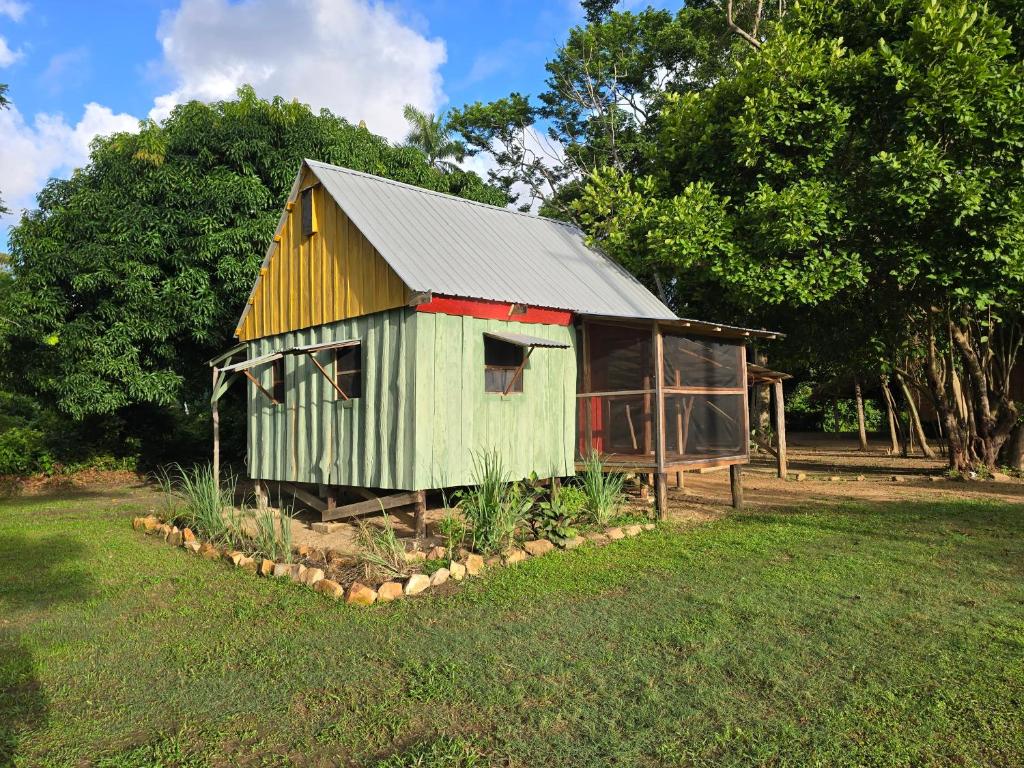 Rustic Cabin at Freshwater Creek Cabanas