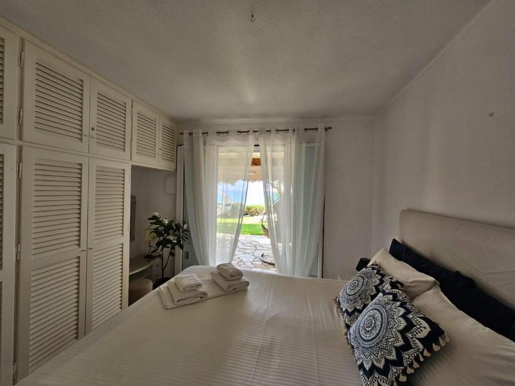 Postel nebo postele na pokoji v ubytování Corfu Dream Holidays Villas