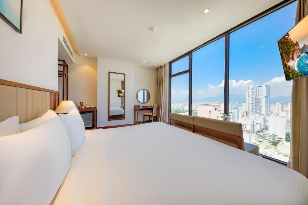 Premier Double with Partial Sea View