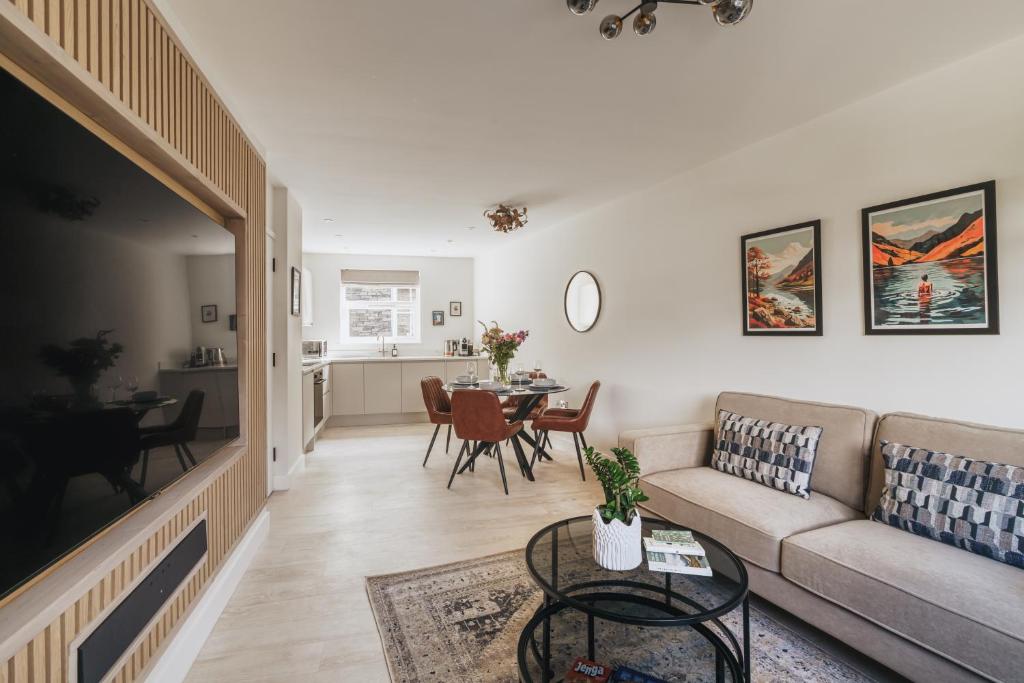 Μια τηλεόραση ή/και κέντρο ψυχαγωγίας στο Aspen Suite, The Old Bank House