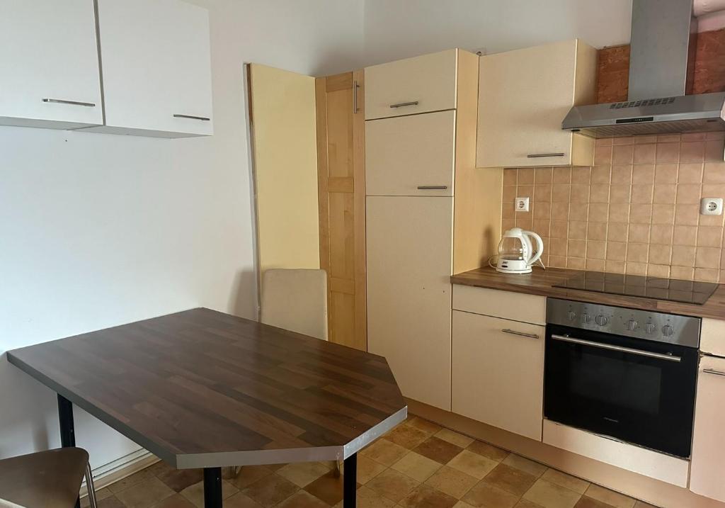 Kuchyň nebo kuchyňský kout v ubytování Ferienwohnung Dreiländerblick