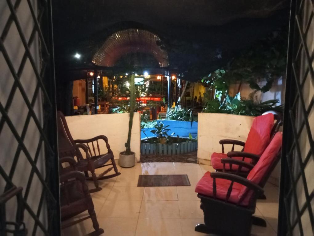 Bazén v ubytování Nahimara Champeta Hostel nebo v jeho okolí