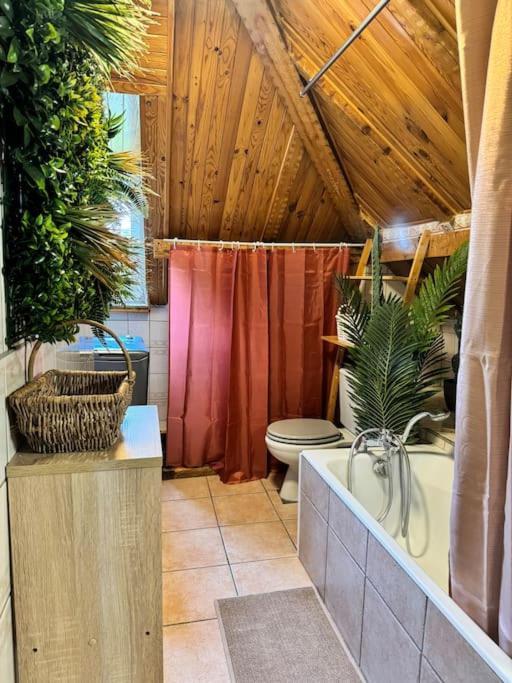 Un Chalet dans la ville – photo 12