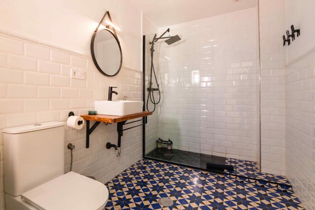 Kúpeľňa v ubytovaní Claveles Suite by Lets Malaga
