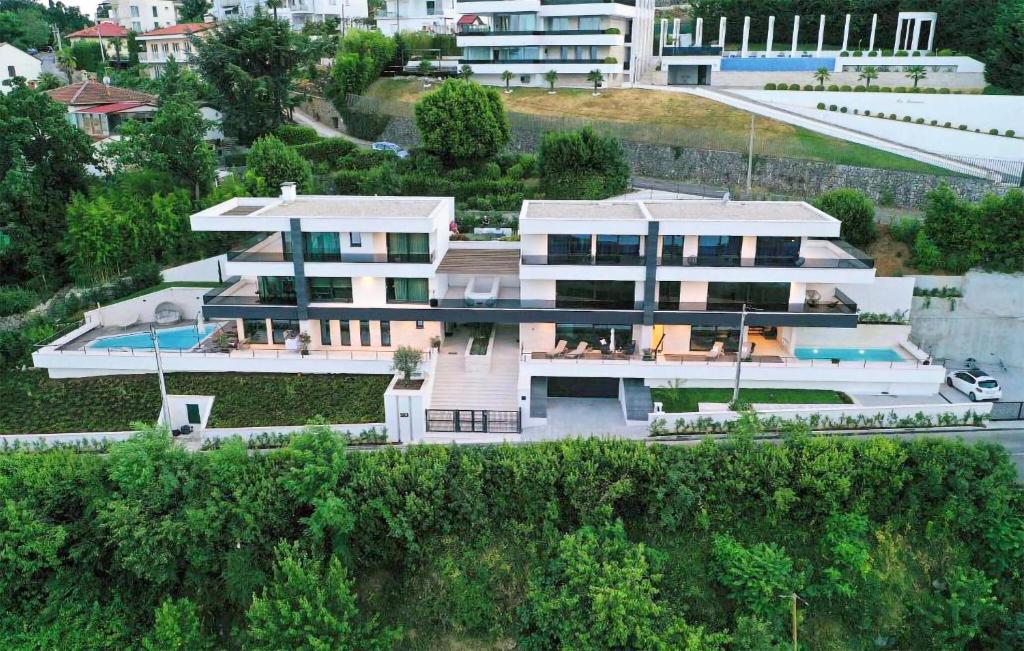 Bassein majutusasutuses Cozy Home In Icici With Harbor View või selle lähedal