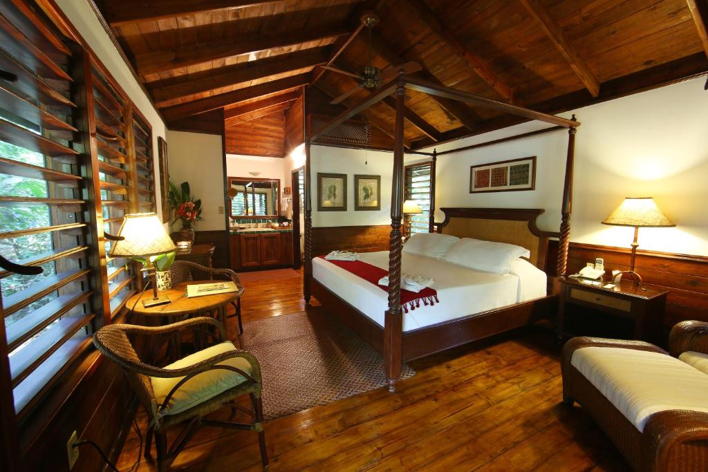 Voodi või voodid majutusasutuse The Lodge & Spa at Pico Bonito toas
