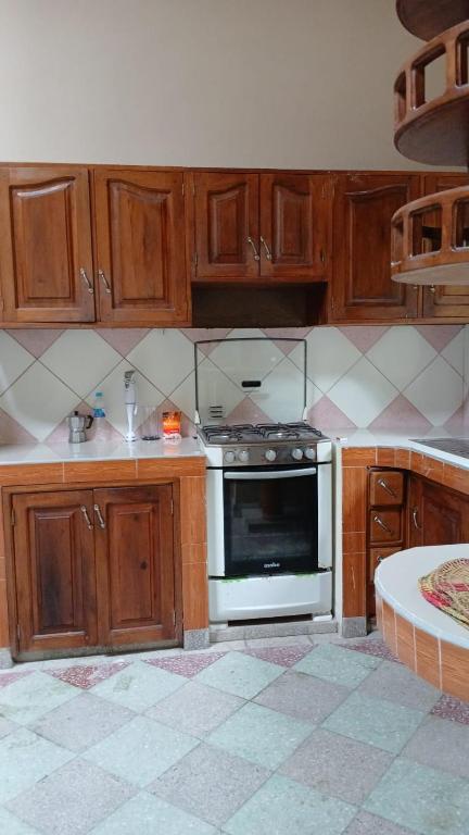 Kuchyň nebo kuchyňský kout v ubytování Casa Alojamiento La Cascina
