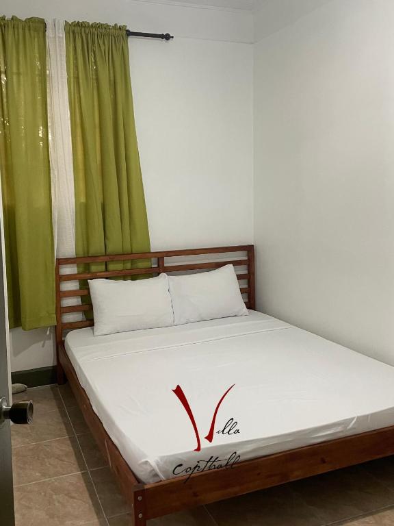 Postel nebo postele na pokoji v ubytování Villa Copthall
