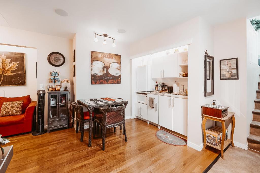 Along River Ridge - Resim 44