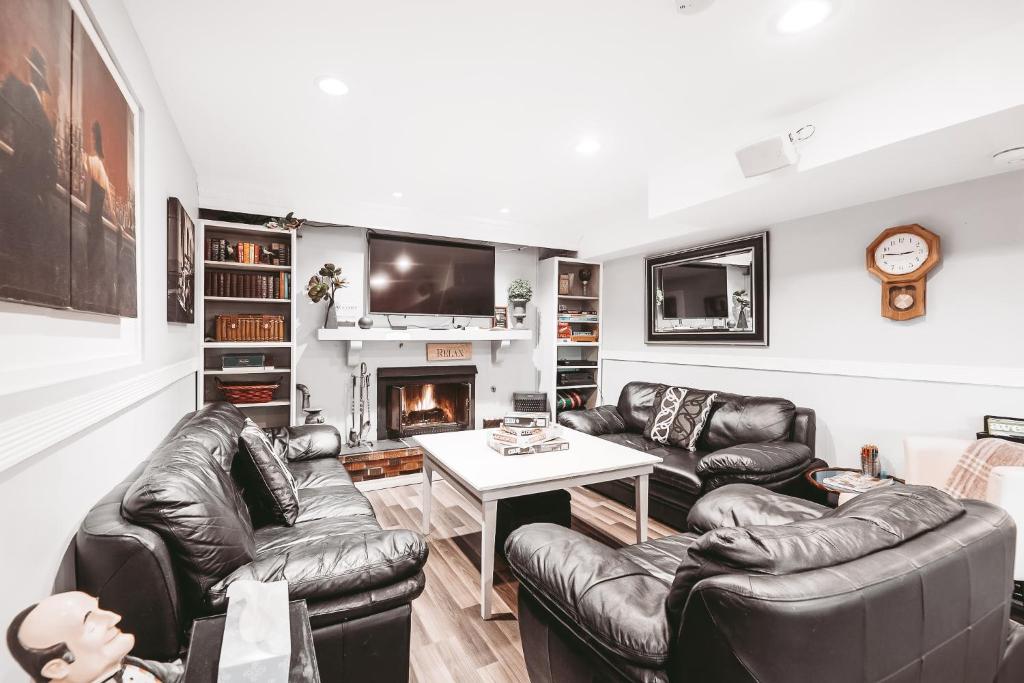 Along River Ridge - Resim 19