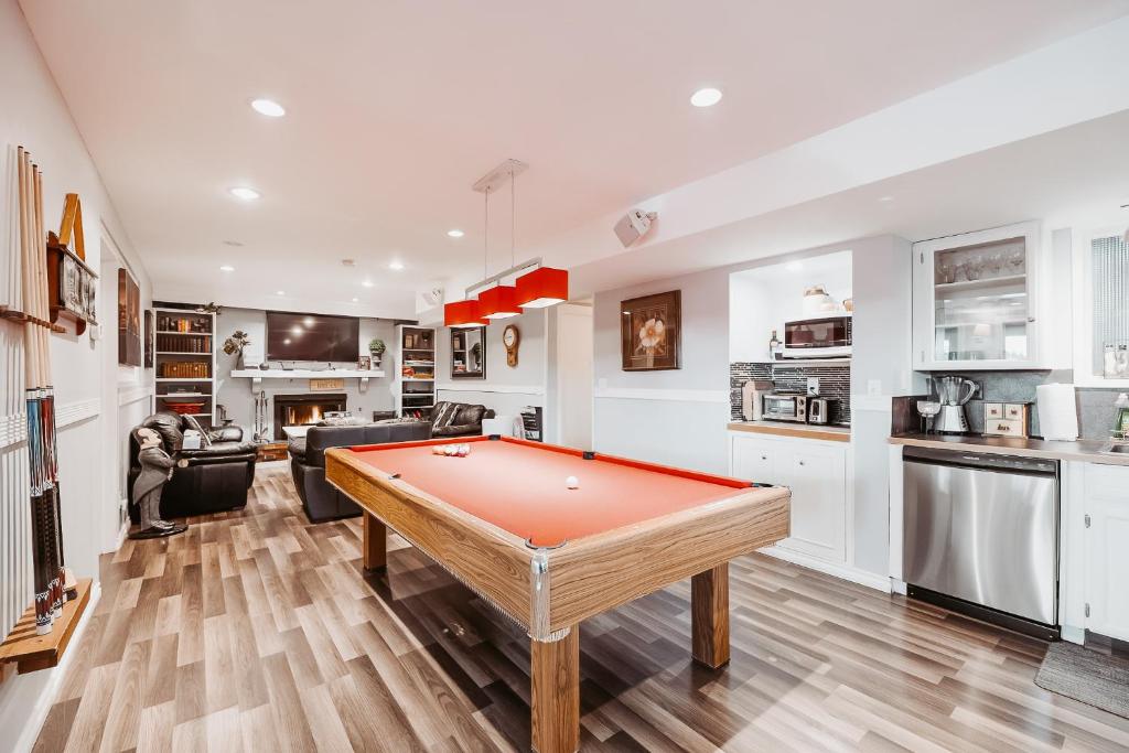 Along River Ridge - Resim 15