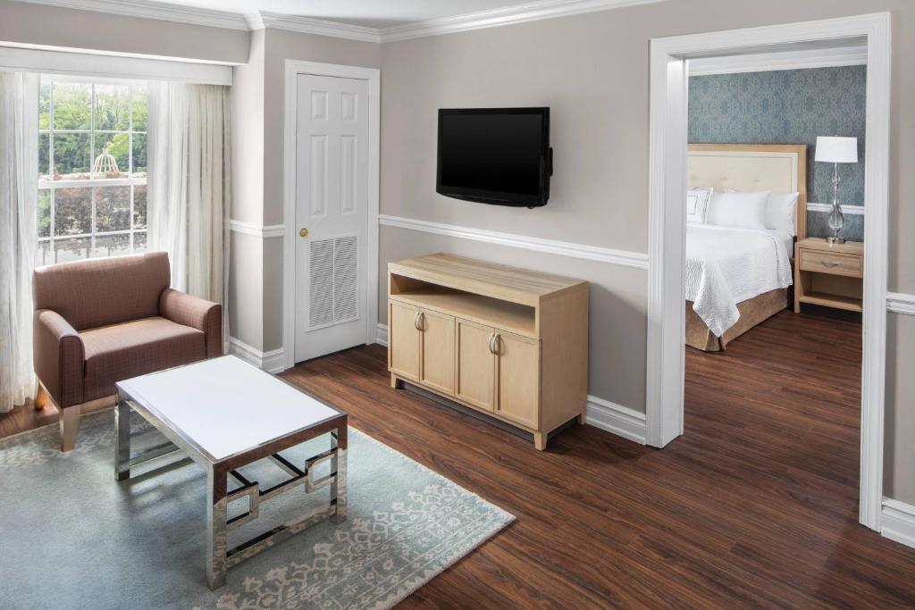 TV a/nebo společenská místnost v ubytování Residence Inn by Marriott West Orange