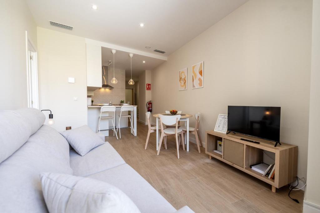 AT Villafiel Atarazanas-Plaza - 7