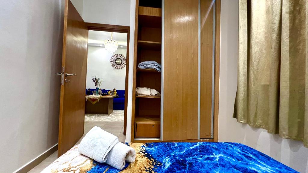 Postel nebo postele na pokoji v ubytování Appart Prestige au Centre de Rabat Luxe & Confort