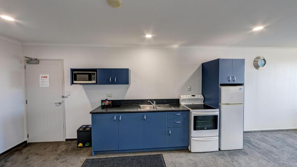 Bay Viaduct Motor Lodge - Resim 8