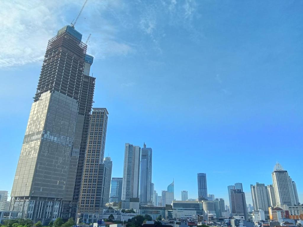 Vista generica su Giacarta o vista sulla città dall'interno dell'hotel
