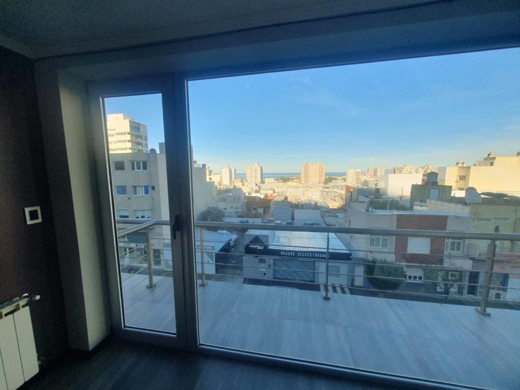 Nespecifikovaný výhled na destinaci Comodoro Rivadavia nebo výhled na město při pohledu z apartmánu
