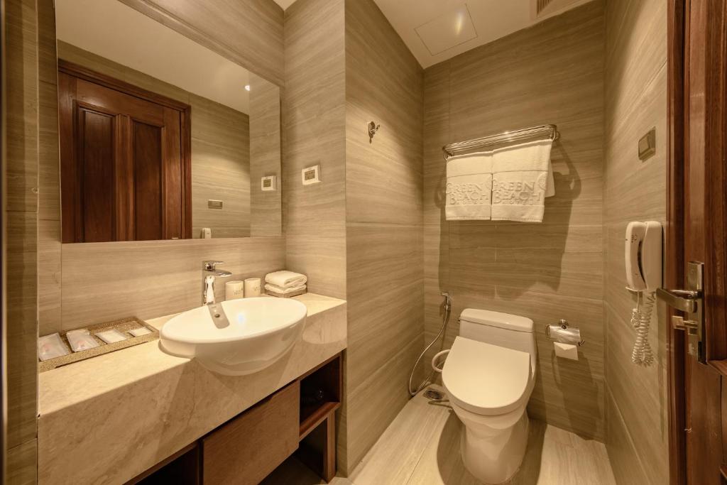 Phòng Deluxe 2 Giường Đơn Nhìn Ra Một Góc Biển