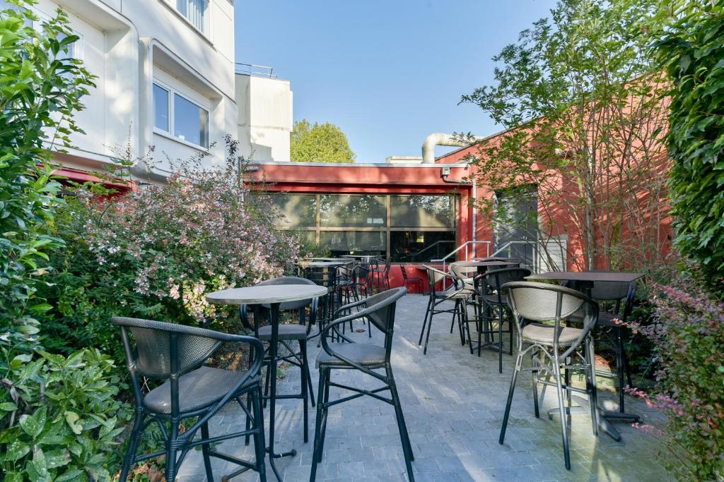 Zahrada ubytování Golden Tulip Roissy Saint Witz