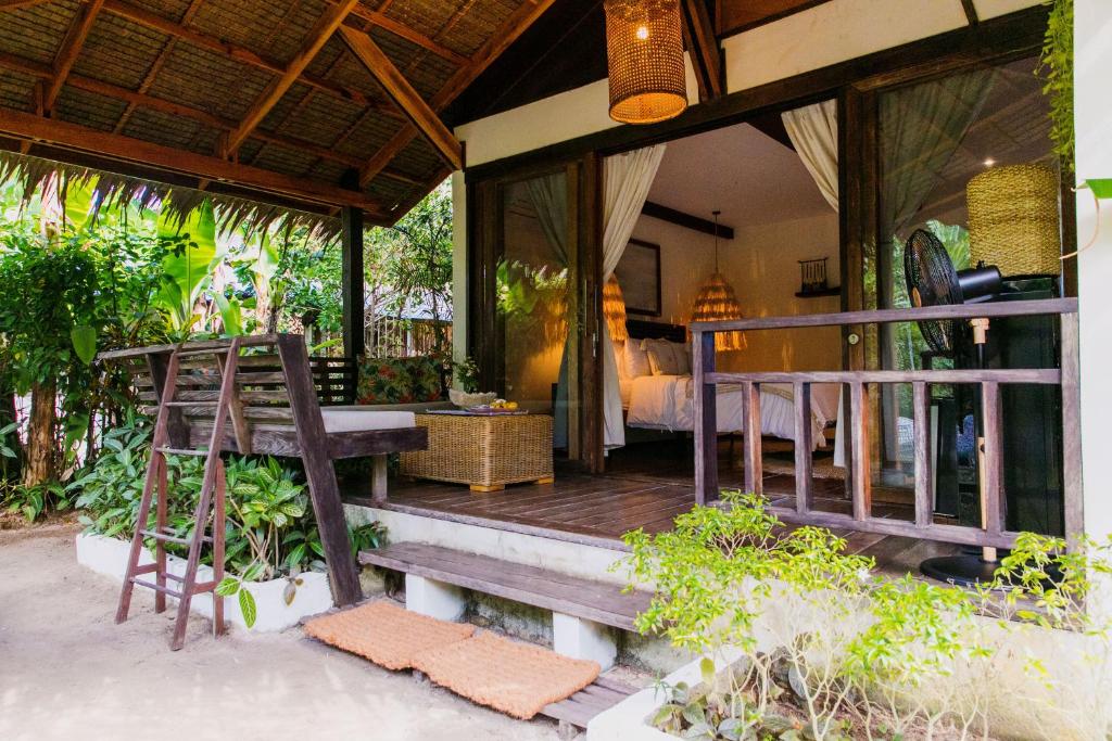 Zahrada ubytování Mantaray Siargao