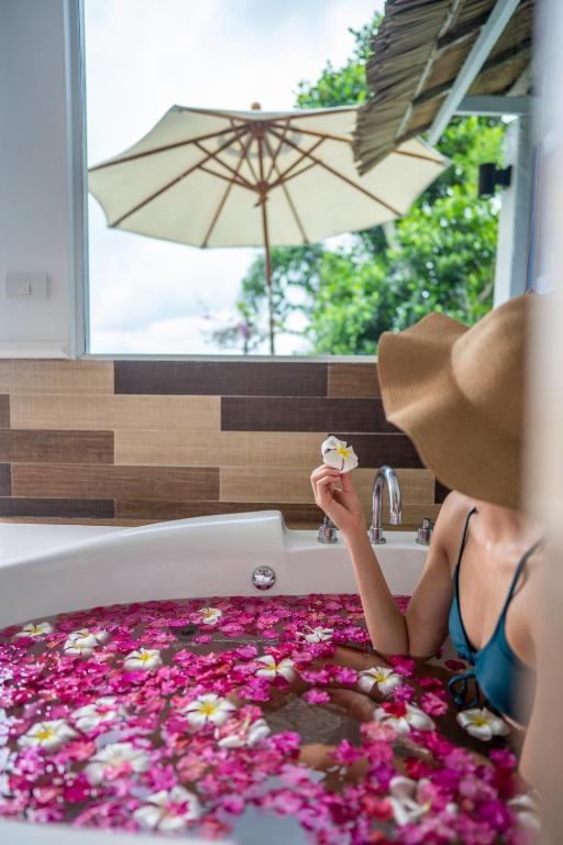 Soul Villas - Beachfront Private Pool Villas, Phuket Nature Retreat - 7