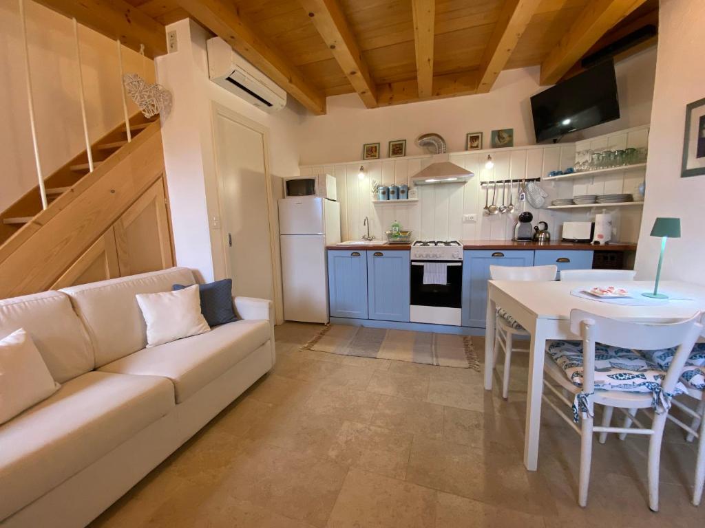 Casa Azzurra - free parking