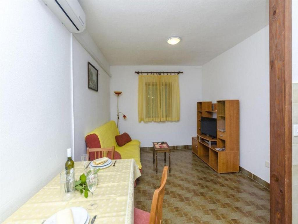Fotografie z fotogalerie ubytování Apartments Silvana v destinaci Supetar