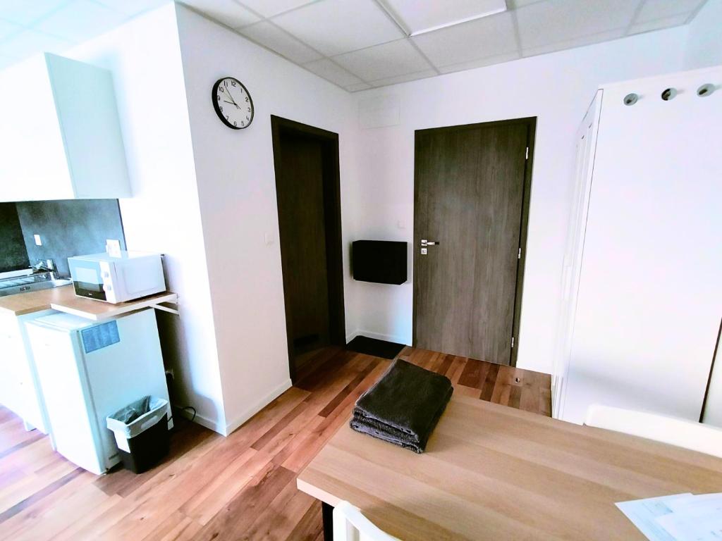 Dimael Hostel & Apartments - Resim 36