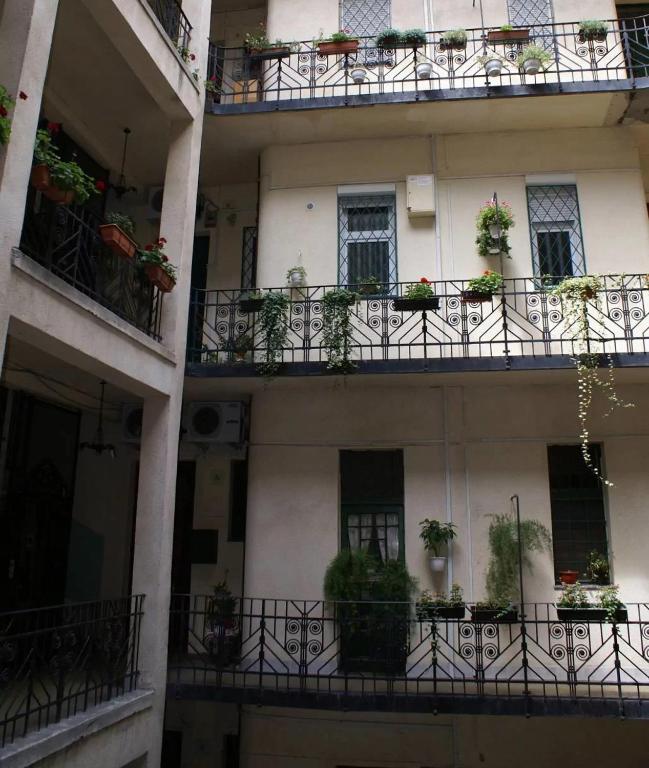 Balkón alebo terasa v ubytovaní Green Door Family Apartment